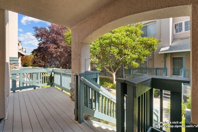 Building Photo - 1228 Albacore Terrace