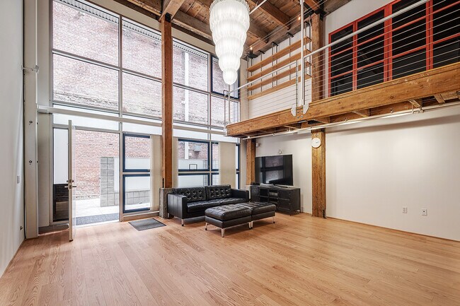 Foto del edificio - 650 Delancey St