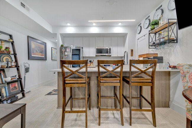 Building Photo - 4204 8th St NW
