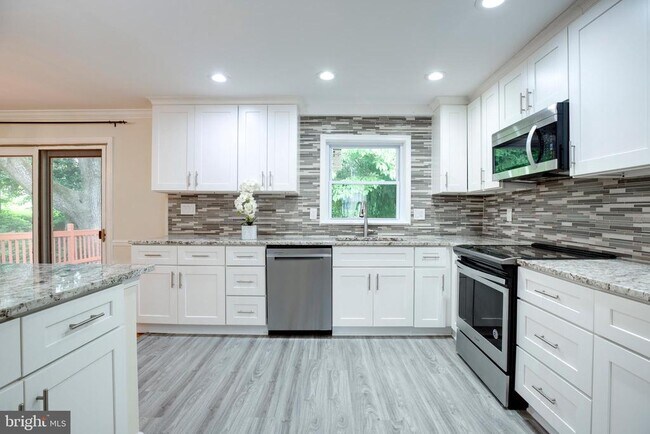 Foto del edificio - 1501 Walden Dr