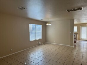 Building Photo - 2619 Gato Del Sol