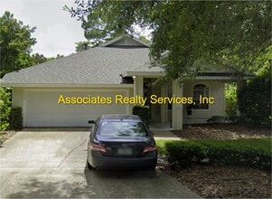 Building Photo - 3124 SW 94th Way