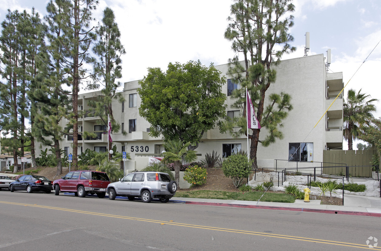 Foto principal - Park Crest Senior Apartments