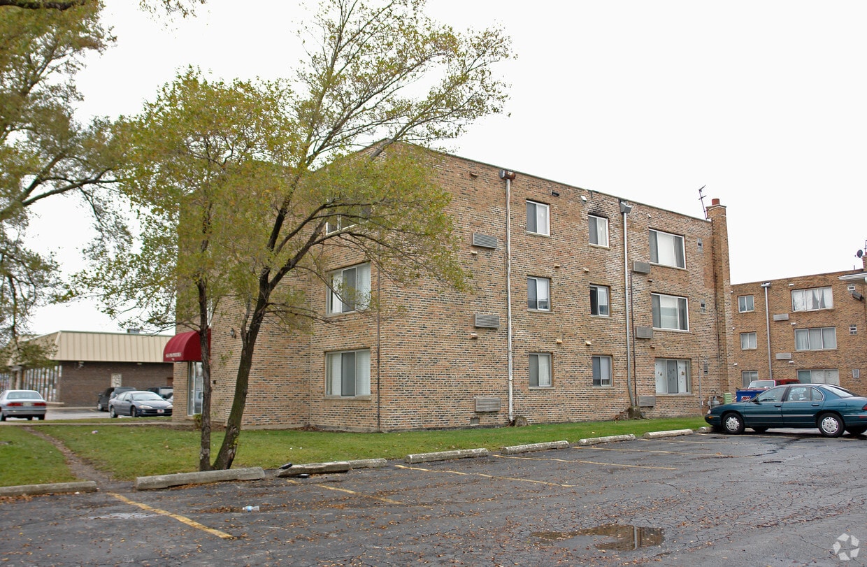 Primary Photo - 7740 S Harlem Ave