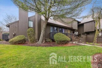 Building Photo - 232 Westgate Dr