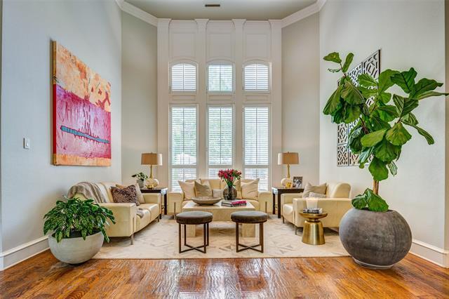 Foto del edificio - 921 Turnberry Ln