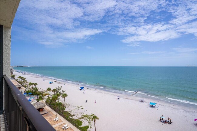Foto del edificio - 15000 Gulf Blvd
