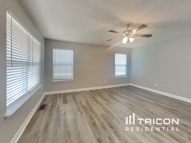 Building Photo - 312 W Winterberry Trail