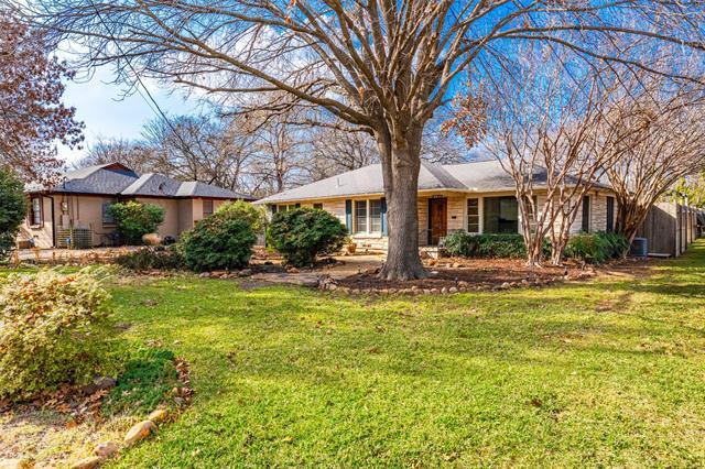 Foto del edificio - 2129 Elmwood Blvd