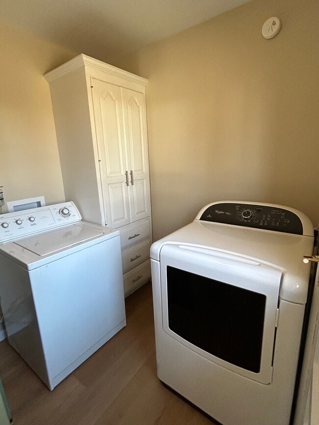 Foto del edificio - 214 S 4th Ave