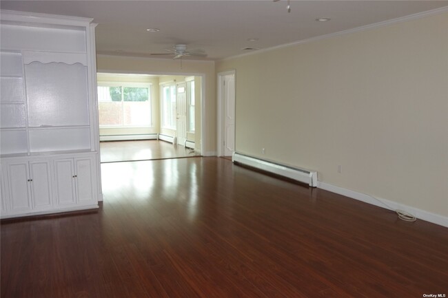 Building Photo - 41 Cayuga Ave