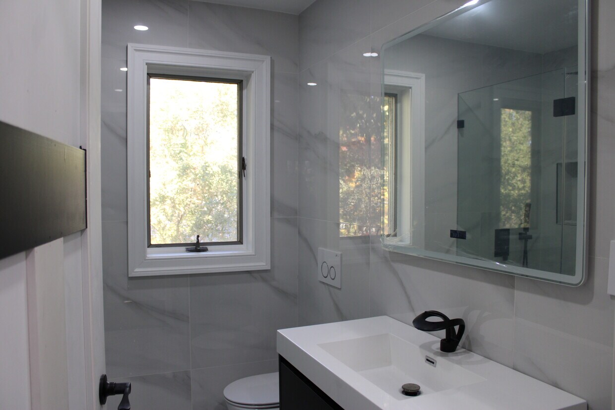 19 Elmtree Ln, Huntington Station, NY 11746 Apartments in Huntington