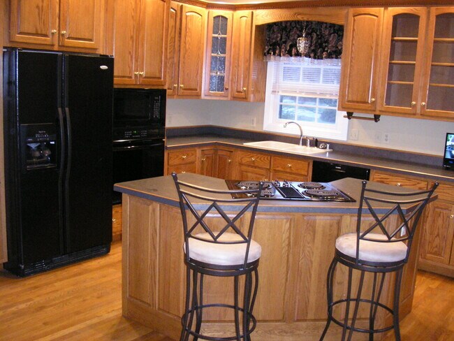 Foto del edificio - 1422 Three Springs Road