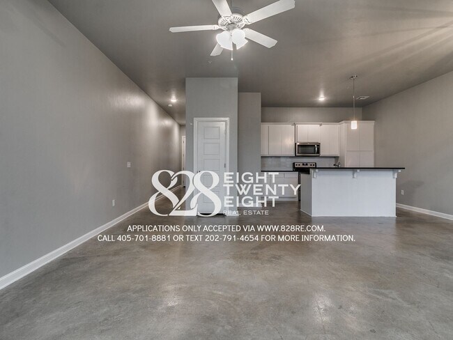 Foto del edificio - West Norman Urban Contemporary 3 Bed/2.5 Bath West Main Lofts Townhome Available Now!