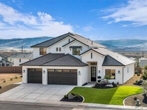 Building Photo - 1418 Hayrocks Dr