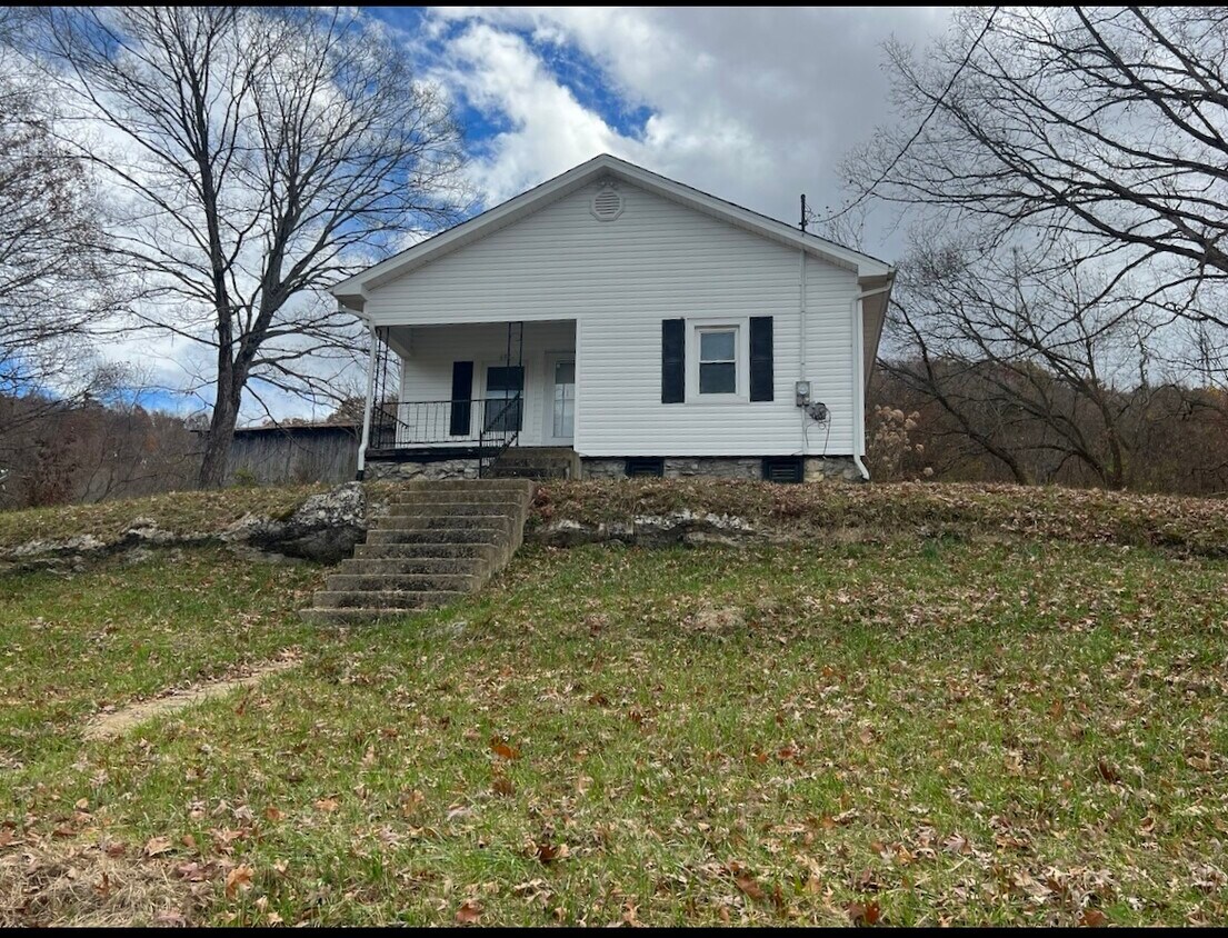 Primary Photo - 637 Deck Valley Rd