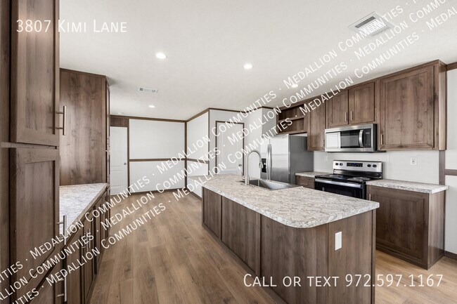 Foto del edificio - 3807 Kimi Ln