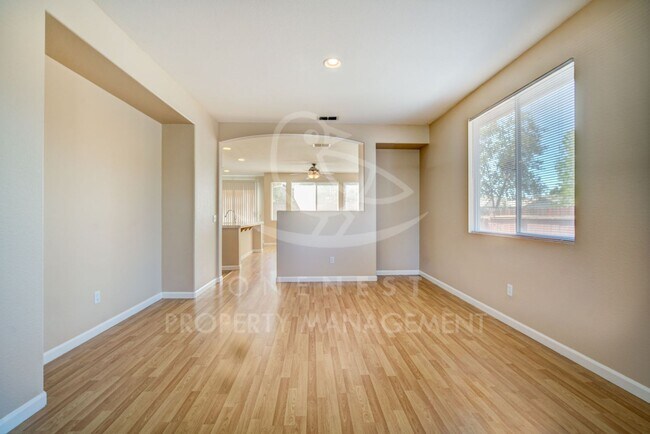 Building Photo - Welcome Home | 4-bedroom, 2-bathroom home nestled in the desirable Foskett Ranch area!