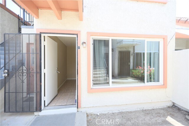 Building Photo - 1815 Cam Viejo