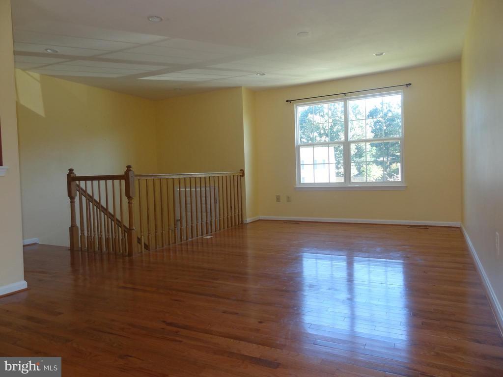 Primary Photo - 1511 Pullman Dr