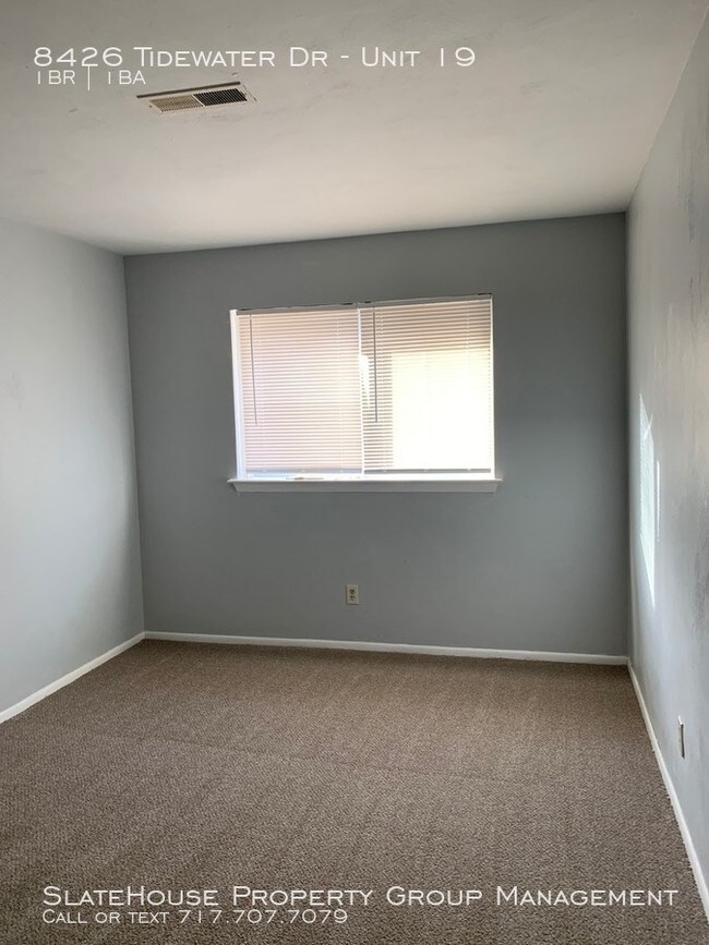 Foto del edificio - 8426 Tidewater Dr