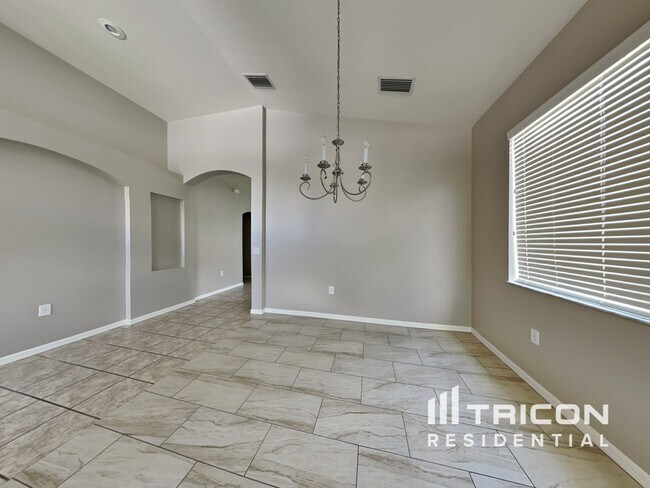 Building Photo - 6707 Pine Springs Drive Wesley Chapel FL
