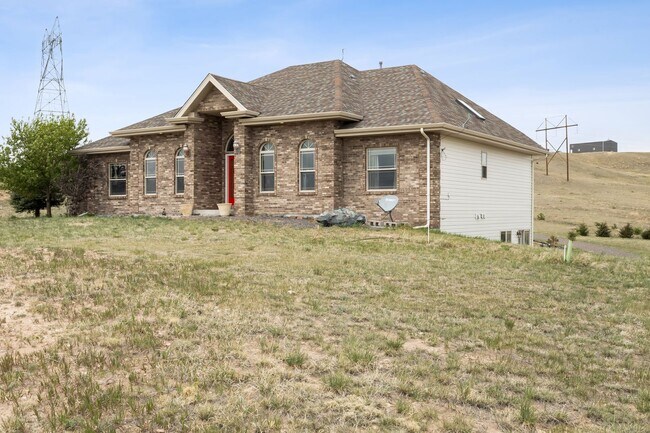 Foto del edificio - Executive 3-Bed Ranch Main Level - Private...