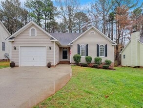 Building Photo - 924 Amersham Ln