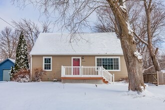 Building Photo - 3109 Holcomb Ave