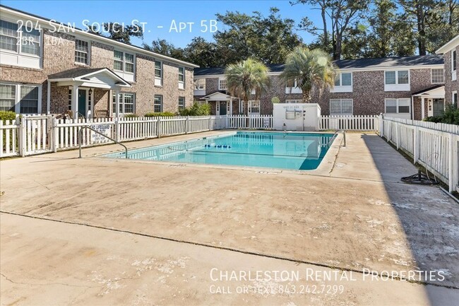 Building Photo - 204 Sans Souci St
