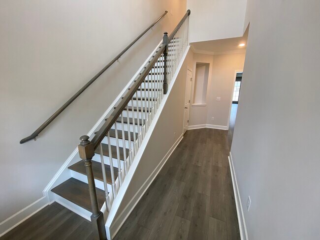 Foto del edificio - 984 Carraway Ln