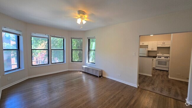 Building Photo - 7722 N Marshfield Ave