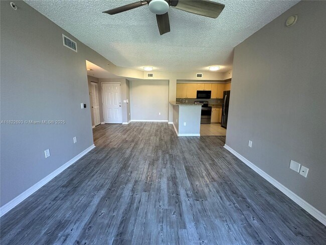 Foto del edificio - 2320 E Preserve Way