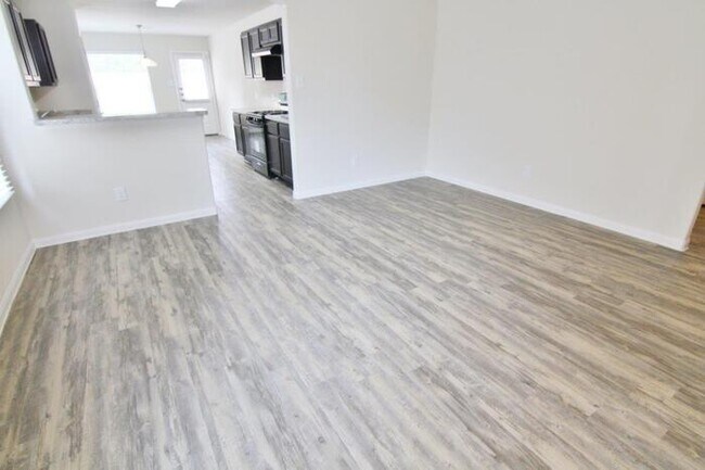 Building Photo - 9606 Franconia Dr