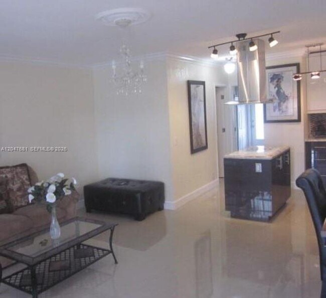 Foto del edificio - 600 Layne Blvd