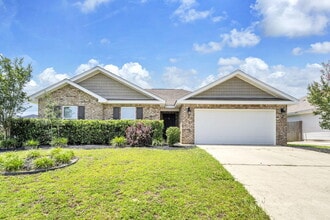 Building Photo - 4924 Kensington Ln