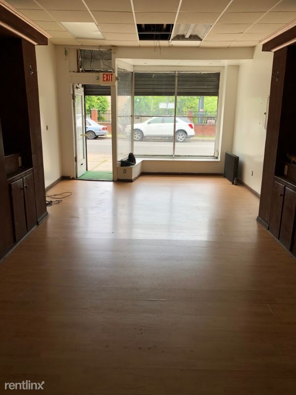 Foto del edificio - Studio, 1 bath Apartment - 1588 Maple Ave