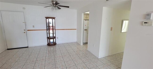 Foto del edificio - 21320 Brinson Ave