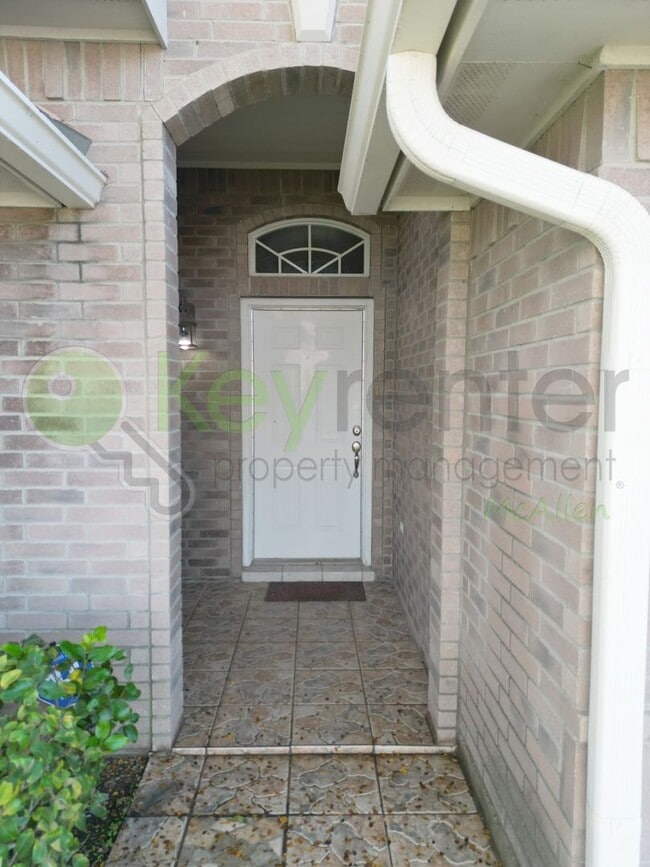 Foto del edificio - Gorgeous 4 bed/ 2 bath home in Sharyland Plantation (Mission, TX)