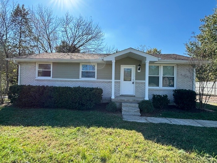 Primary Photo - 256 Cedar Creek Dr