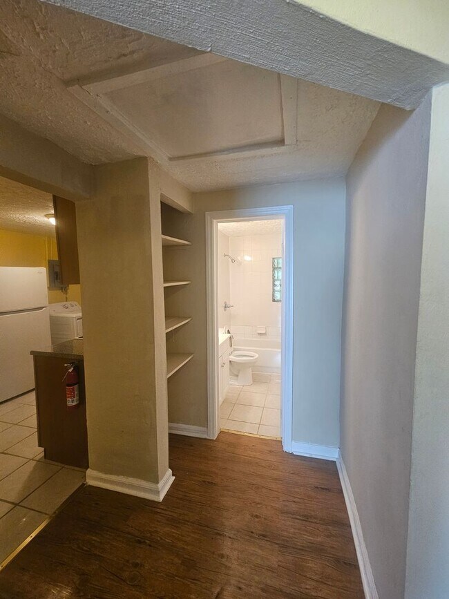 Foto del edificio - 1517 1st St NE