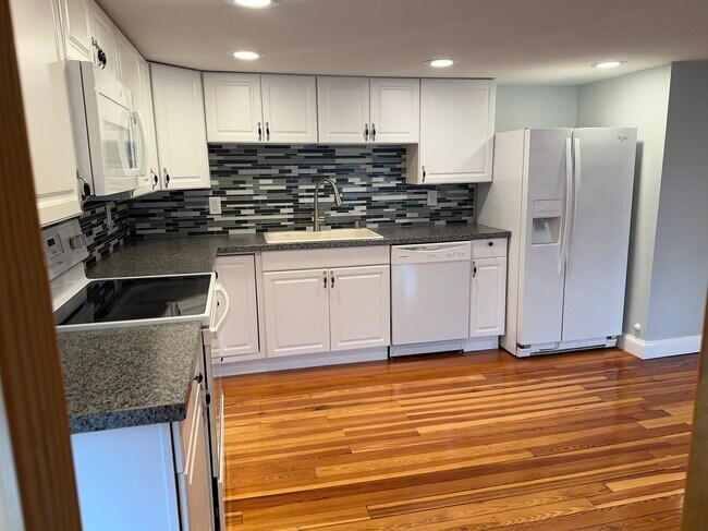 Foto del edificio - 925 Francis Scott Key Hwy