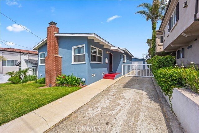 Photo - 659 6th St (Hermosa Beach, CA)
