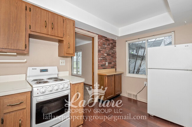 Building Photo - 1612 Berdan Ave