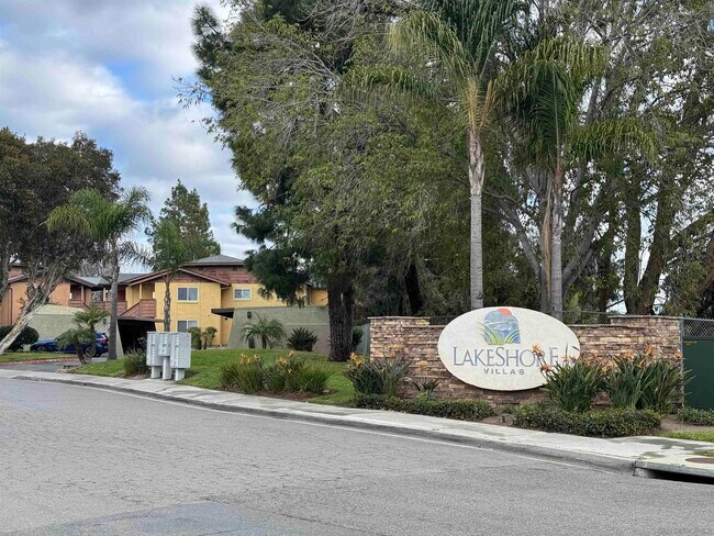 Building Photo - 506 Calle Montecito