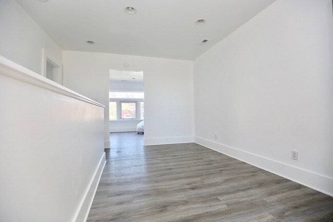 Foto del edificio - 6020 5th Ave NE