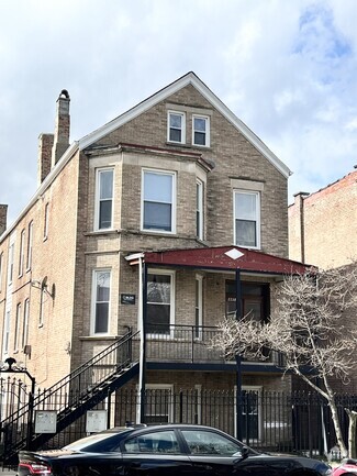 Building Photo - 2238 S Homan Ave
