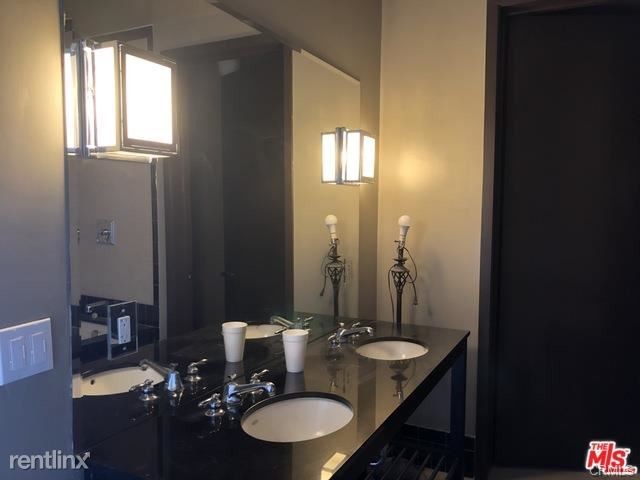 Foto del edificio - 1 br, 1 bath Condo - 1645 Vine St Apt 708