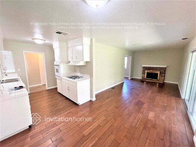 Foto del edificio - 8821 Fair Oaks Blvd