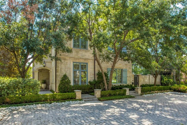 Foto del edificio - 3411 Potomac Ave